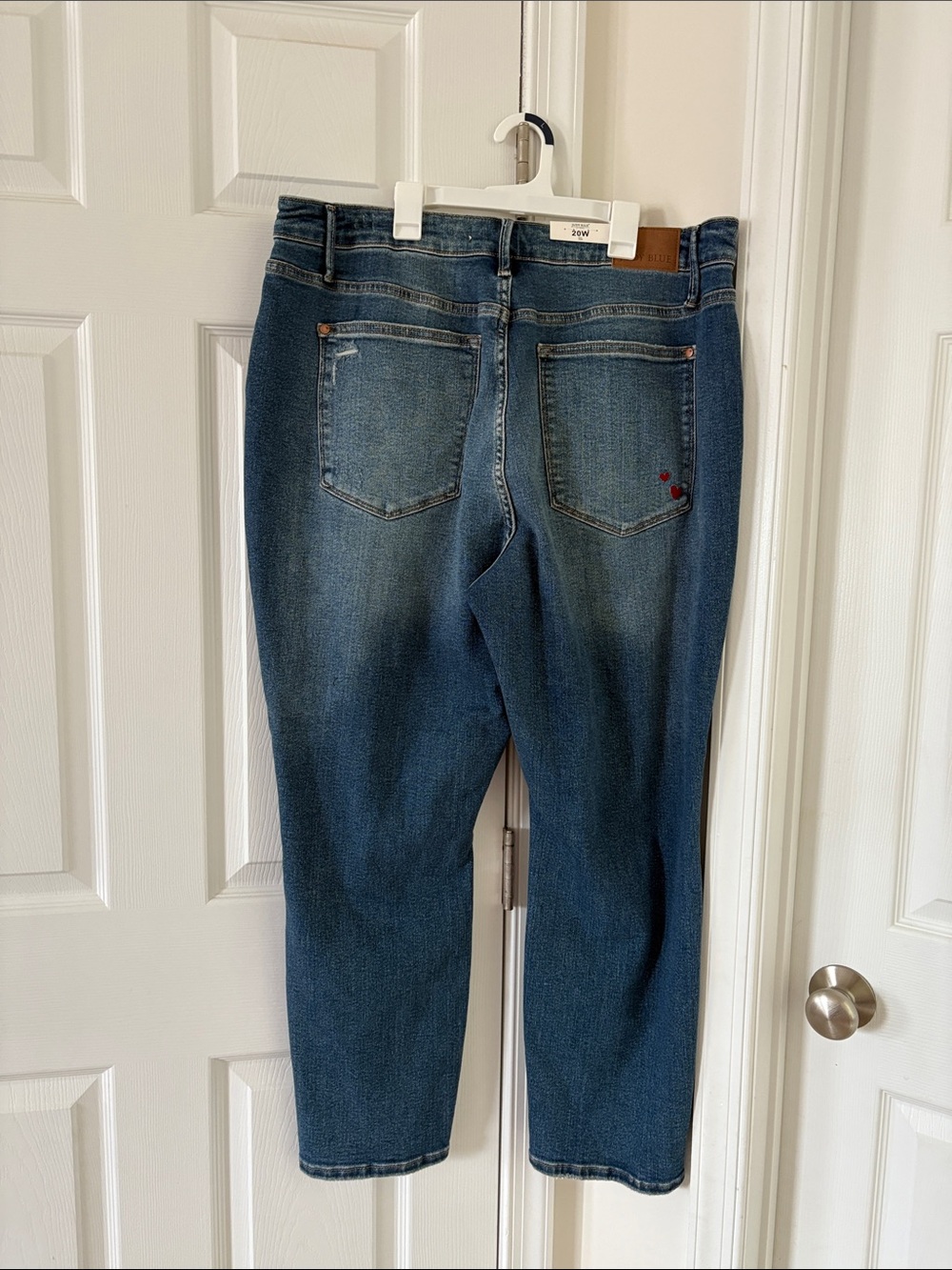 Judy Blue High Waist Queen Hearts Jeans - Picture 6 of 11